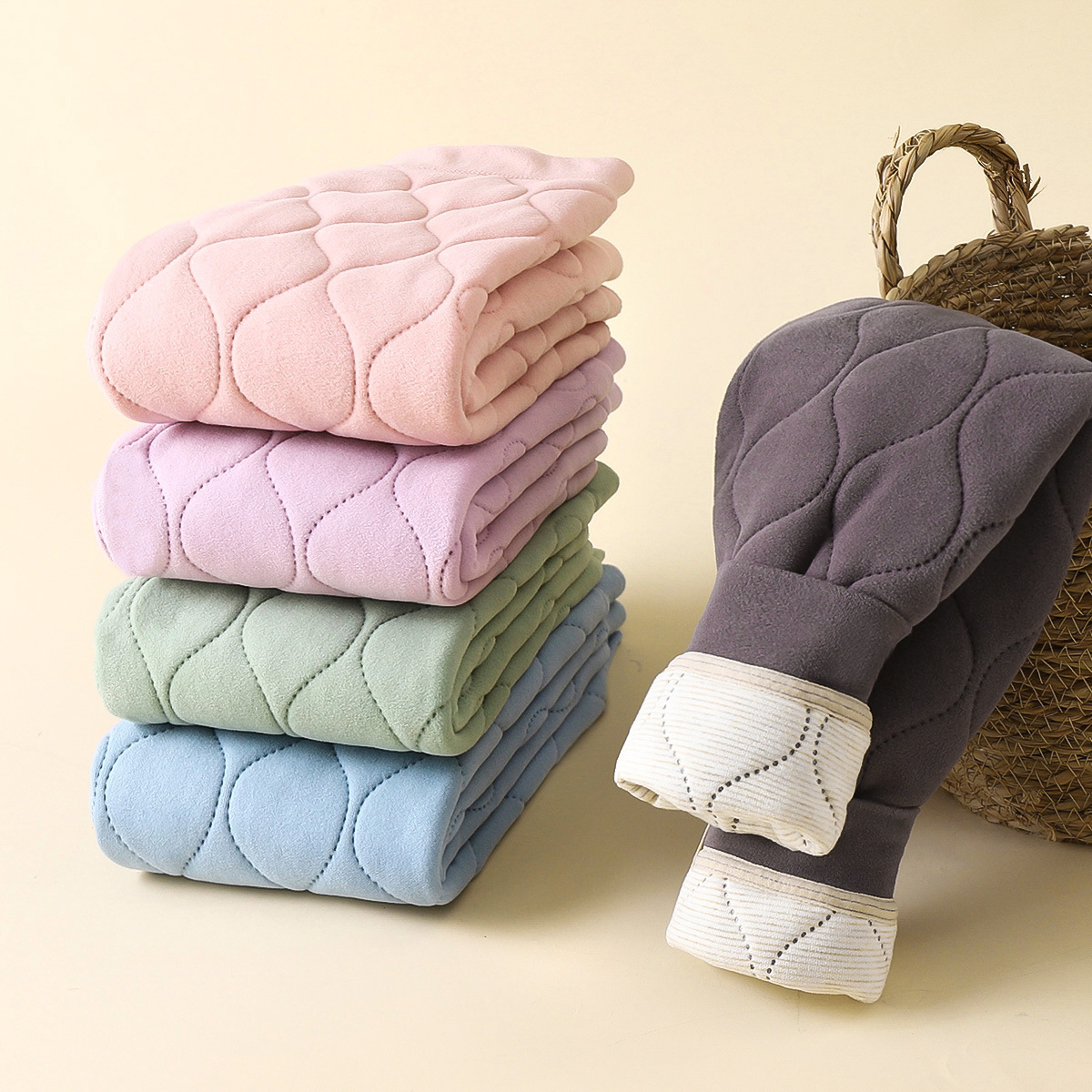 儿童加绒加厚男童女童学生打底保暖童裤校服神器棉裤秋冬三层夹棉