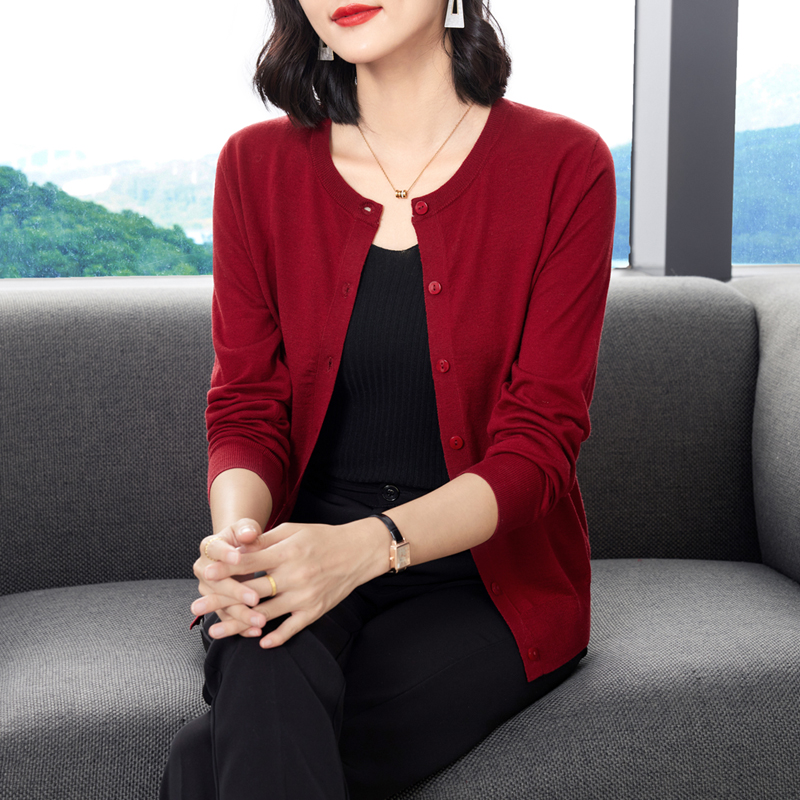 专柜同款爆款圆领羊毛衫外套开衫毛衣洋气宽松短款针织小外搭