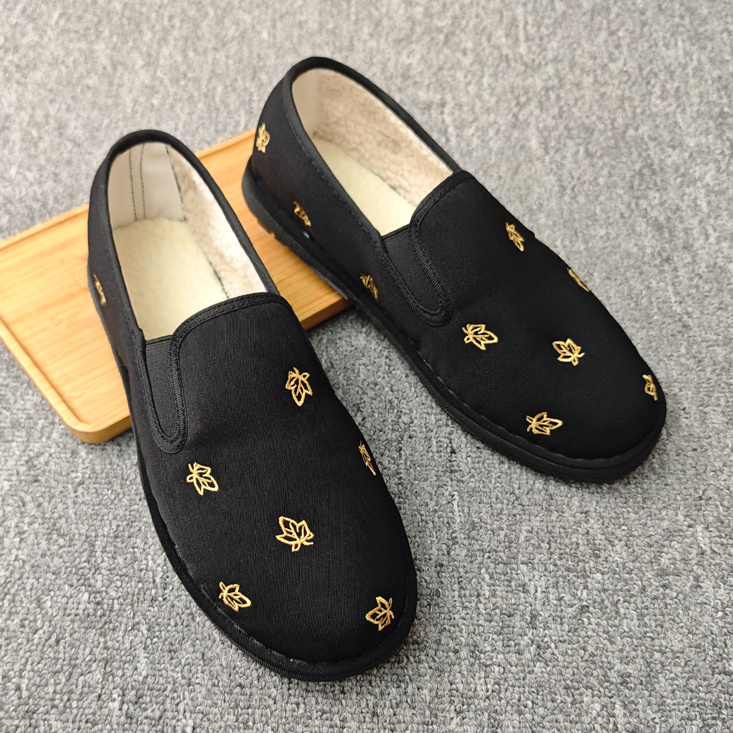 加绒加厚一脚蹬棉鞋老北京布鞋男冬季舒适轻便千层底软底刺绣布鞋