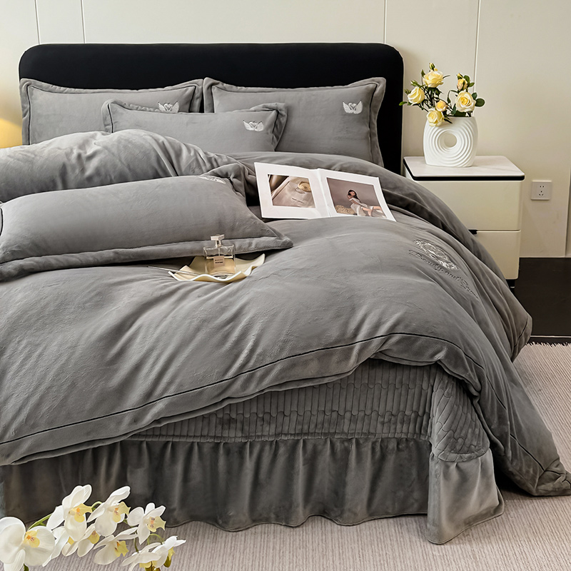 冬季加厚牛奶绒夹棉床盖网红四件套珊瑚绒床上用品轻奢款床单被套