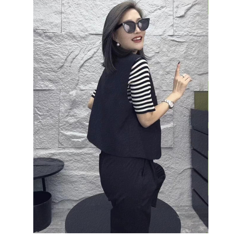 欧洲马甲2025春秋早秋新款设计单排背心西装马夹百宽松坎肩802