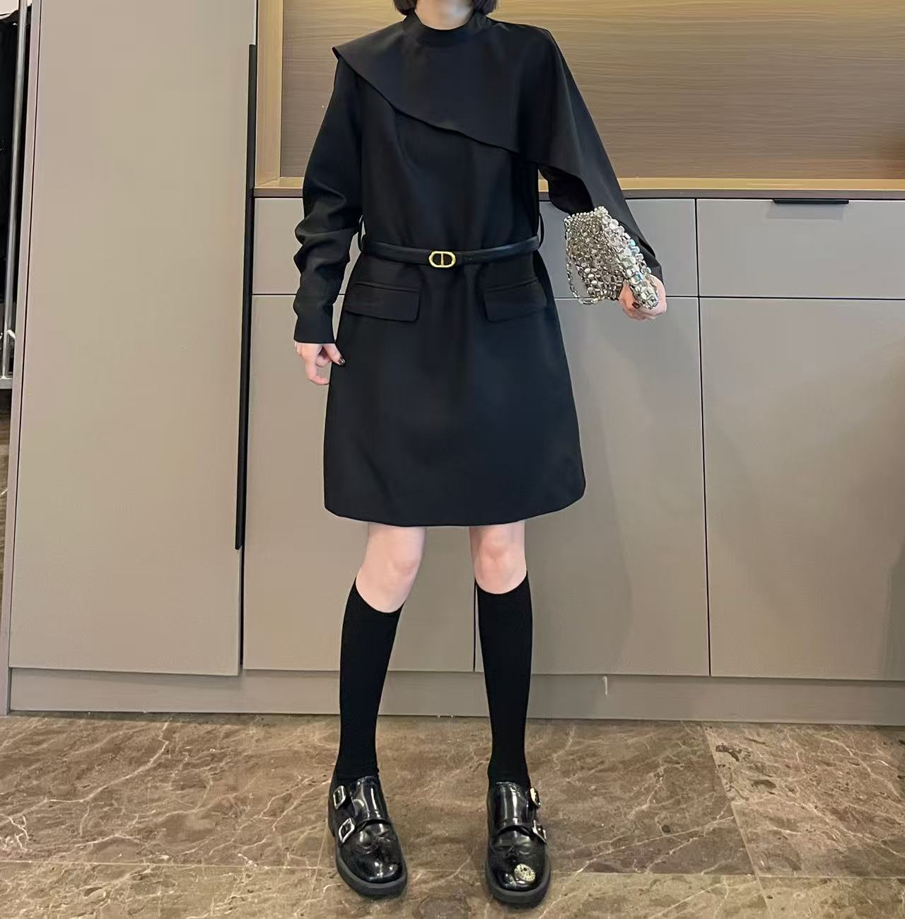 米可/MK-2845GC【披肩立领长袖气质连衣裙】时尚秋季新款连衣裙