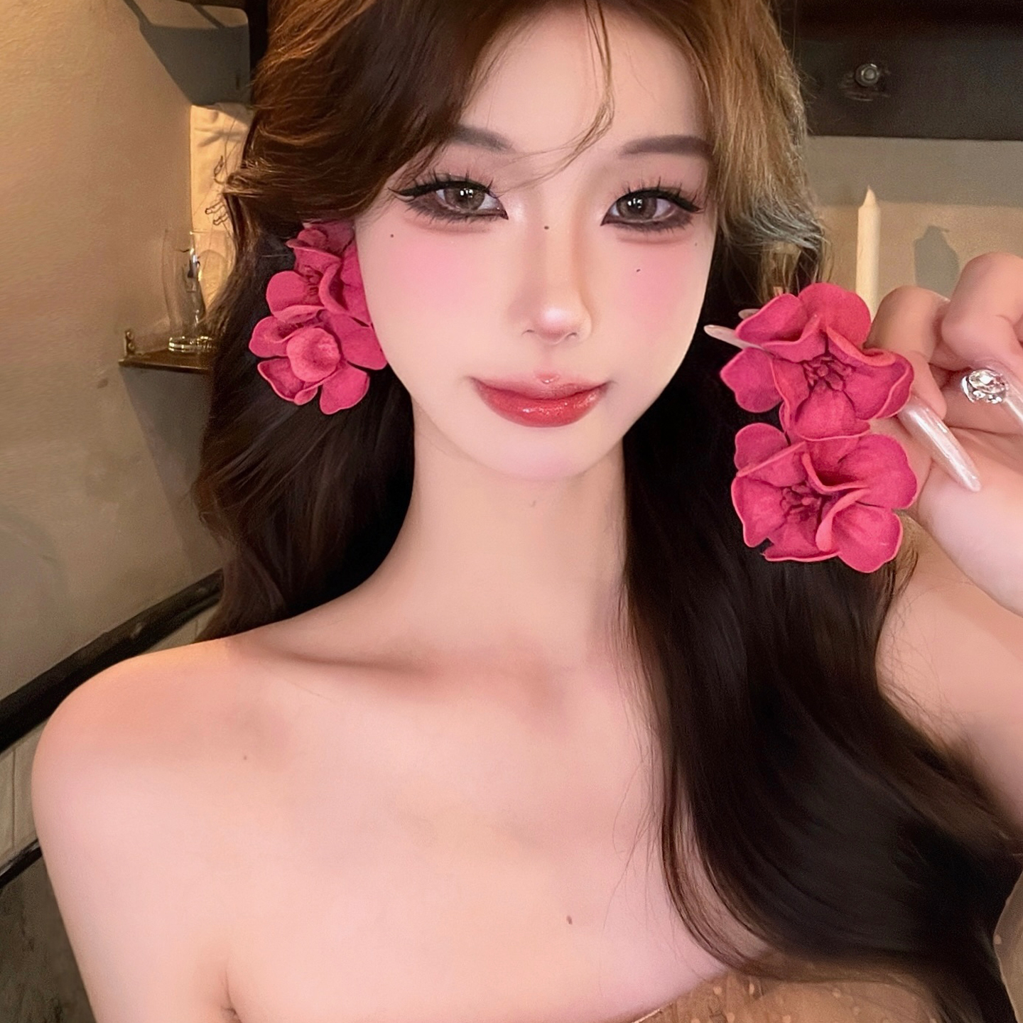 娟姨 非金属布艺耳饰 超仙氛围度假绝美粉色花朵拍照显白夸张耳环