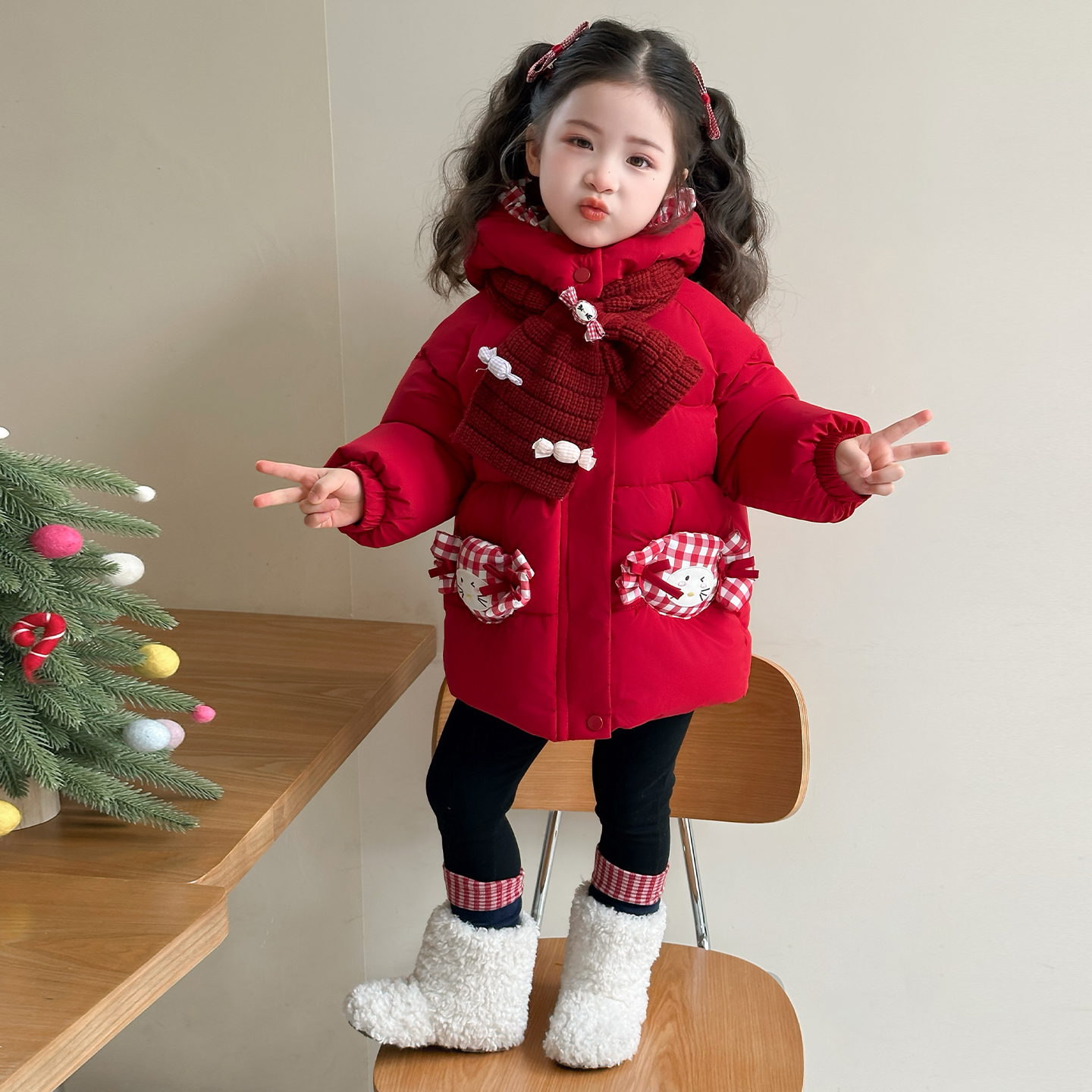 女童棉衣中长款加厚保暖外套2025款儿童洋气加绒冬装红色连帽上衣