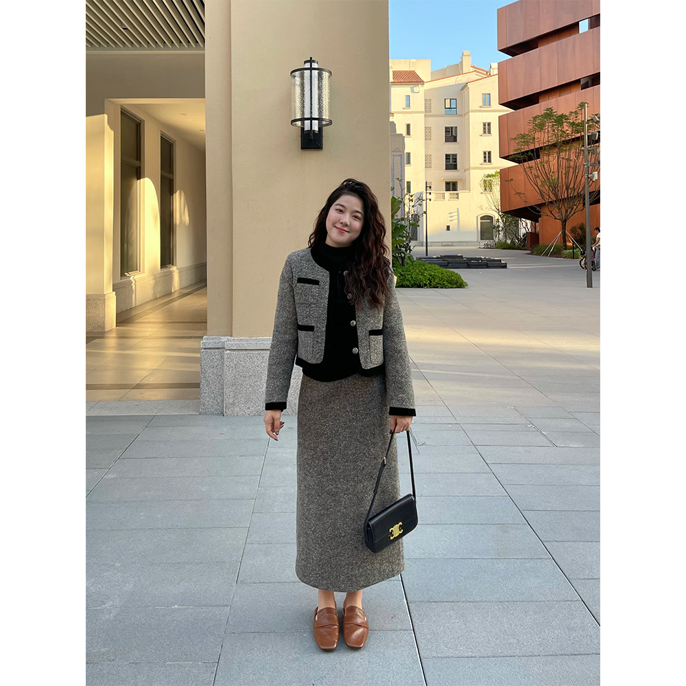 WenWen小个子秋冬新款法式小香风上衣+半身裙俩件套装4620