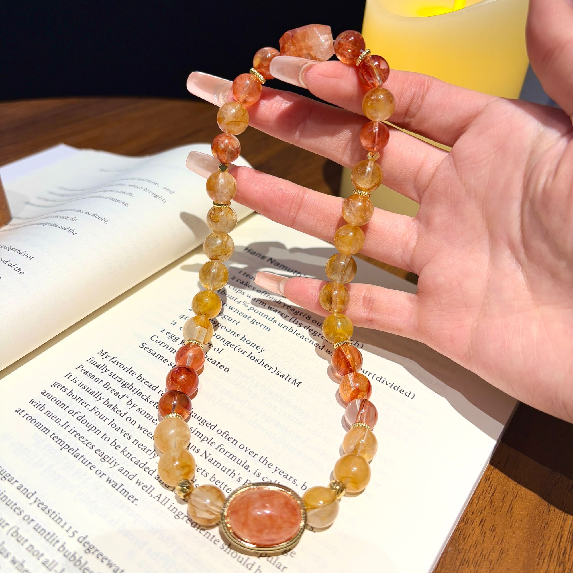 黑糖KIKI原创《红颜》 红胶花黄胶花双圈天然水晶手串