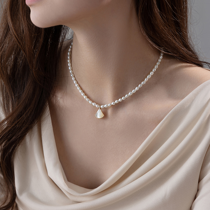 3-4mm天然淡水珍珠小米珠项链女气质高级感小裙子吊坠时尚锁骨链