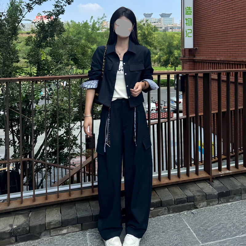 港风复古时髦套装女2025年春秋新款翻领外套吊带背心阔腿裤三件套
