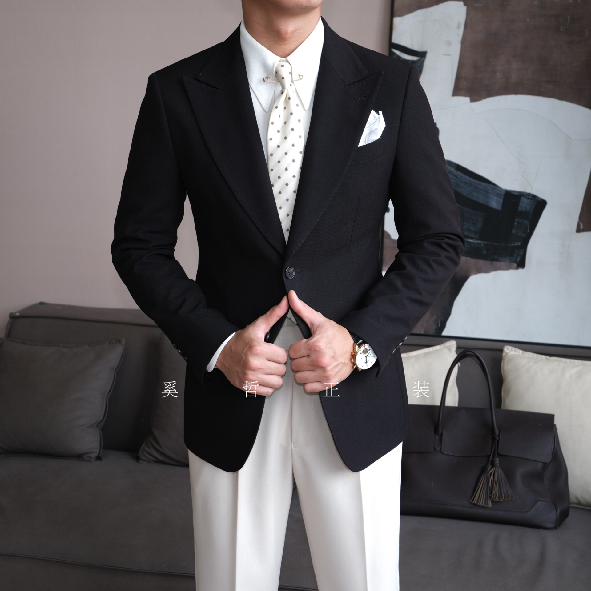 新款男士气质优雅绅士款时尚休闲戗驳领单排扣单西服外套201