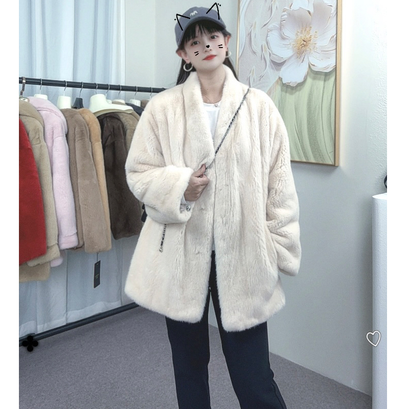 新款貂皮大衣女中长款水貂皮草整貂毛毛外套V领时尚显瘦秋冬必备