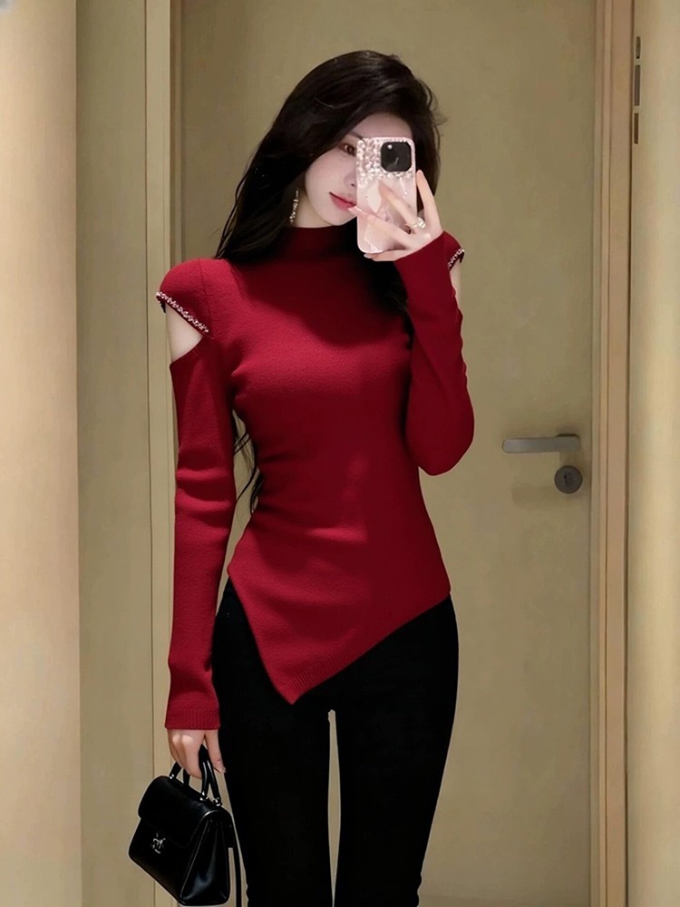 2025冬季洋气设计感打底衫法式半高领修身针织衫不规则红色毛衣女