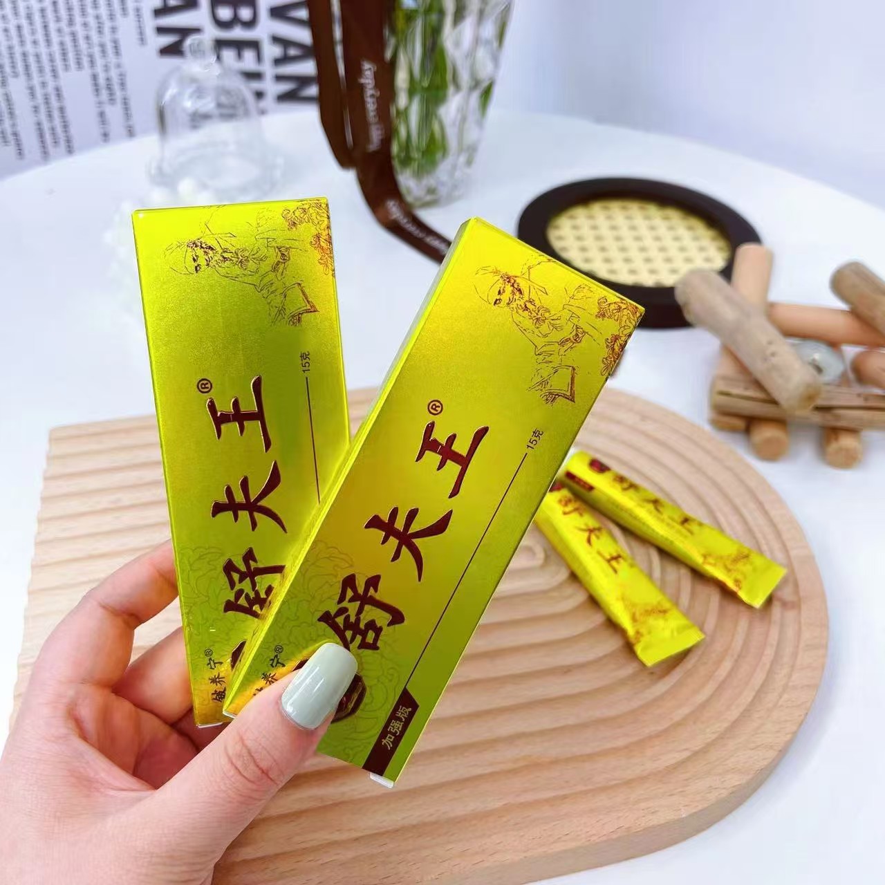 舒夫王止痒抑菌乳膏皮肤瘙痒快速止痒外用涂抹快速缓解皮肤不适
