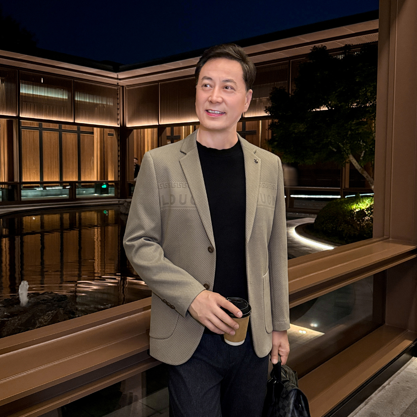 中年男士西装外套春秋季厚款毛呢子休闲商务爸爸格子中老年小西服