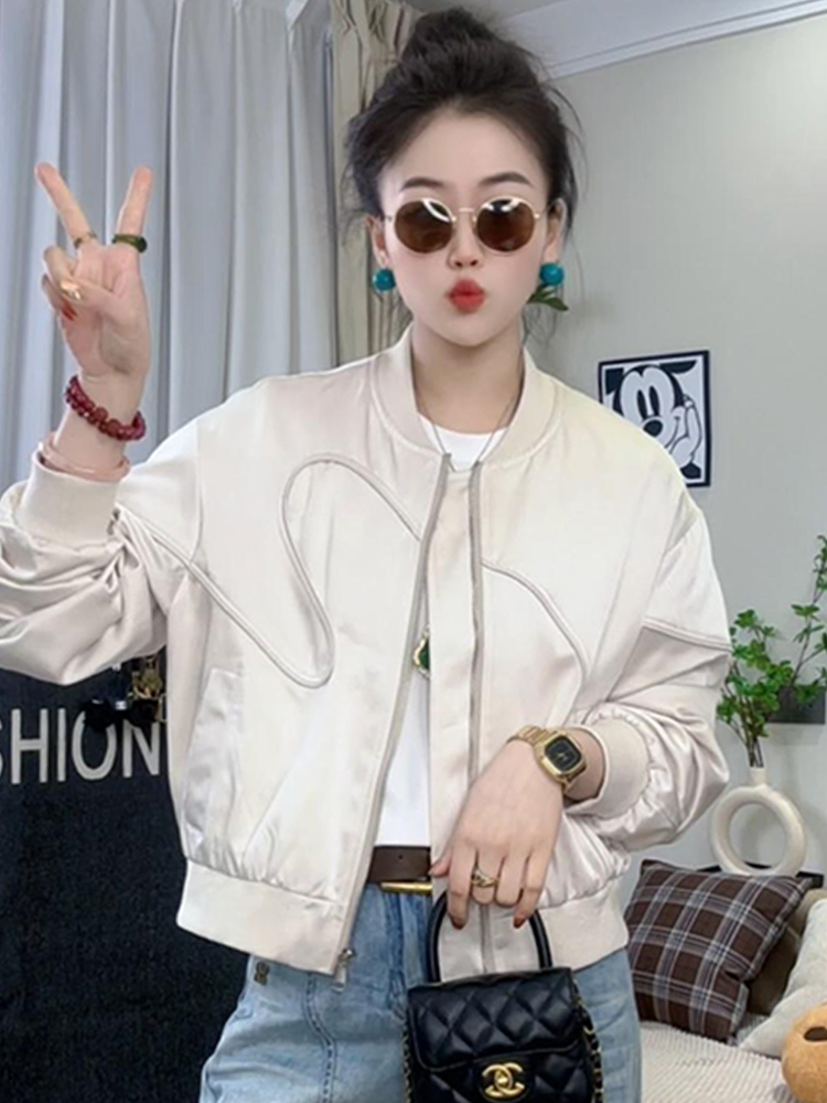 小个子高级感短款棒球服外套女2025秋装新款休闲显瘦显高夹克上衣