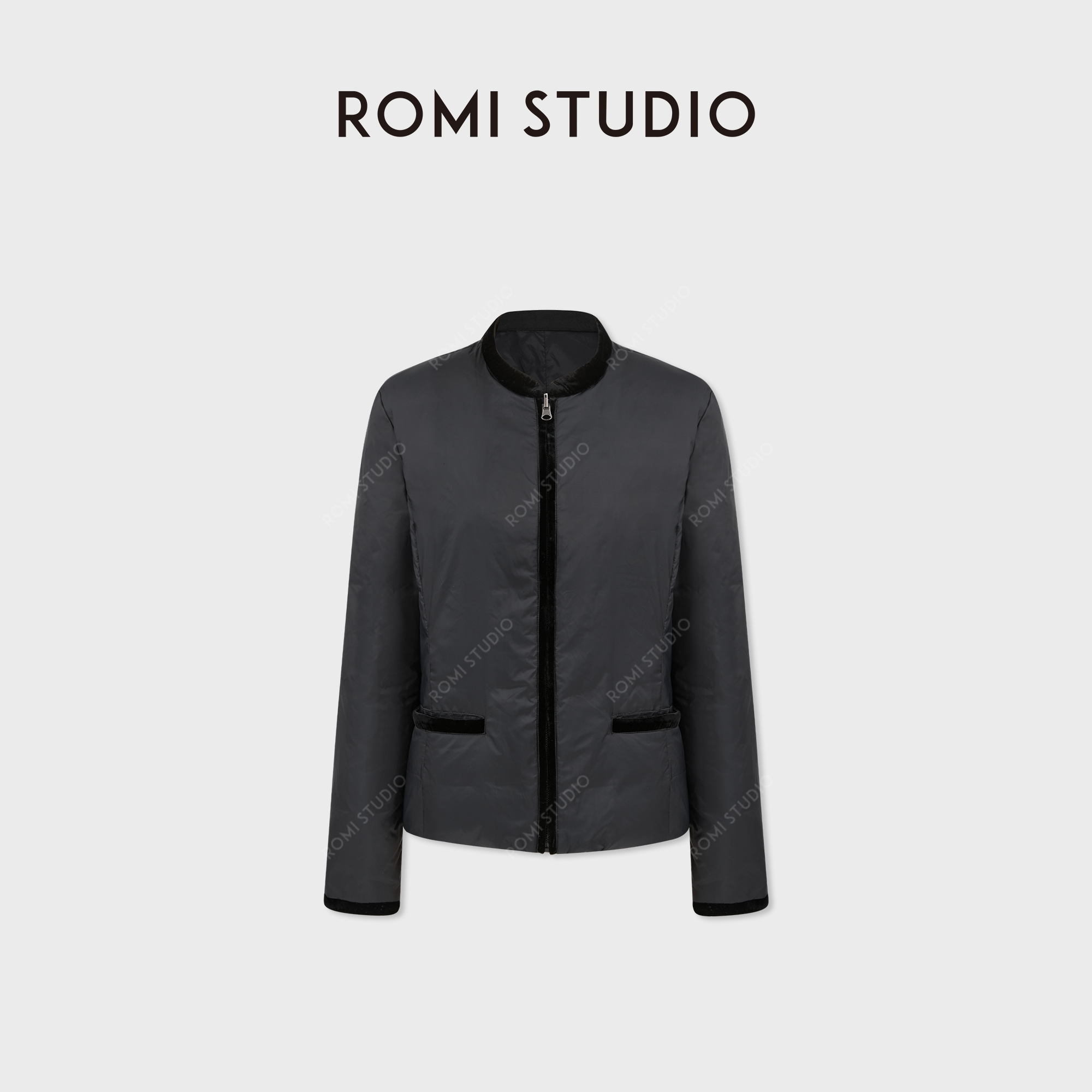 ROMI STUDIO“两面双穿”90白鹅绒轻盈丝绒圆领羽绒外套RWCWWG6035
