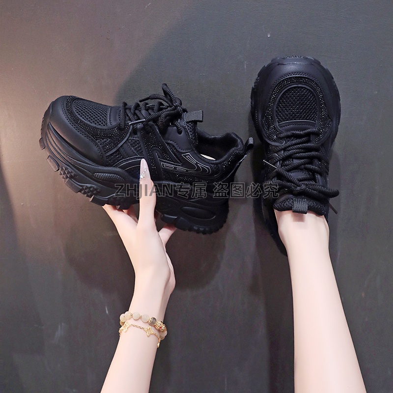 网红时尚水钻新款老爹鞋女款2025爆款洋气百搭网面透气休闲运动鞋