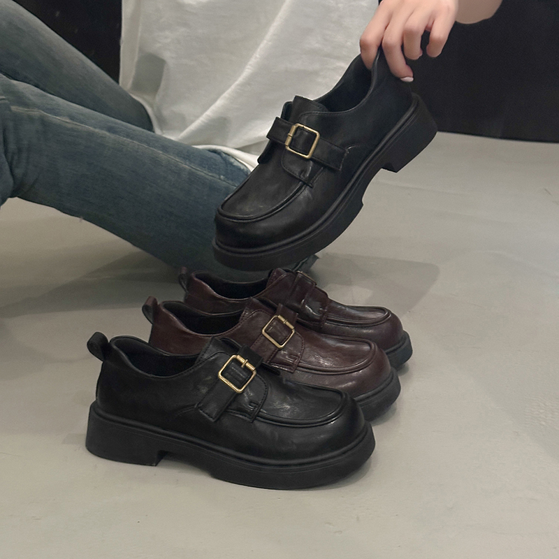2025年春秋季新款单鞋英伦风皮鞋日常休闲粗跟日系乐福鞋通勤百搭