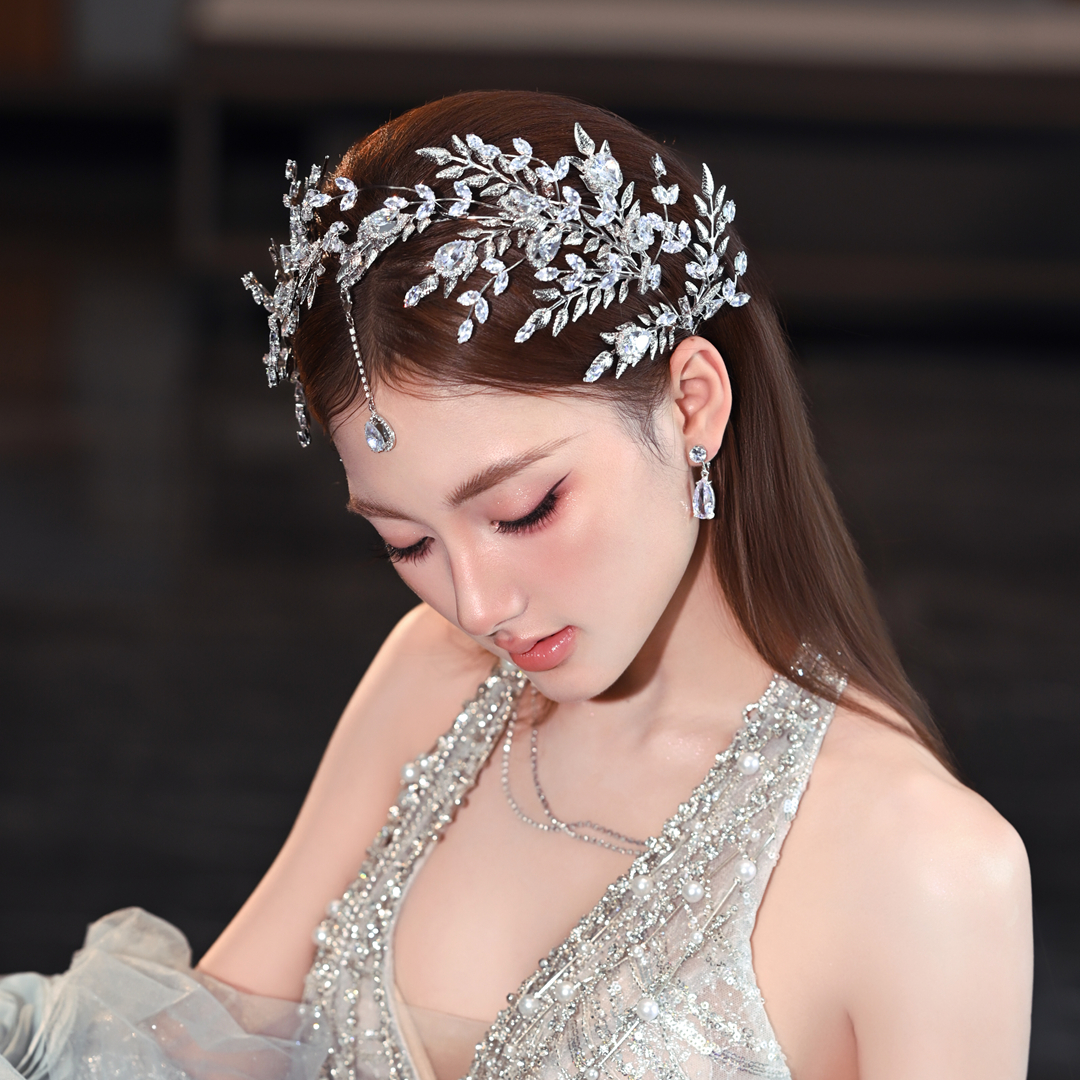 水舞A5306新娘头饰眉心坠皇冠王冠发饰婚纱礼服高级感减龄饰品