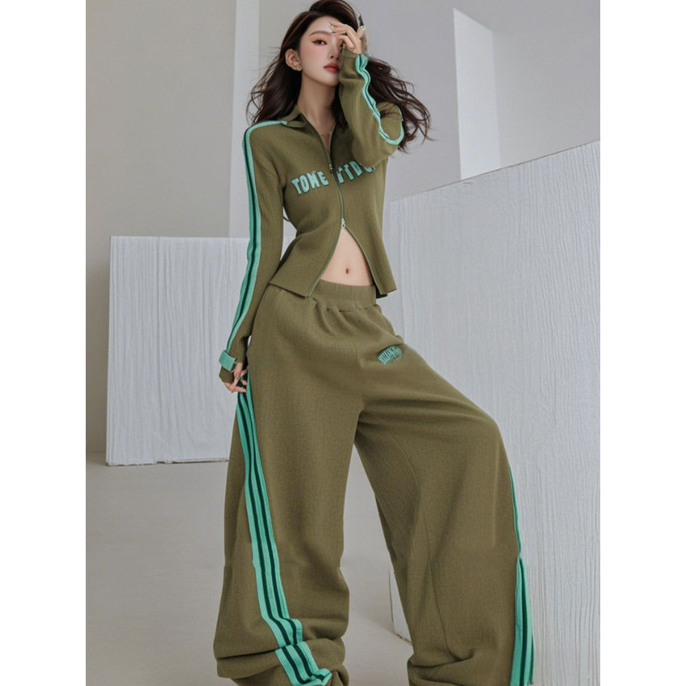 春季新款2025又a又飒套装休闲运动风绿色条纹上衣阔腿裤两件套女