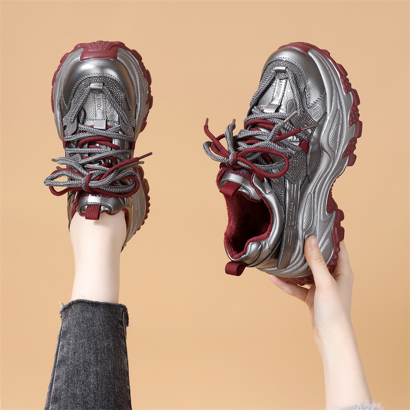 2025年秋冬新款加绒系带软皮厚底老爹鞋女增高显瘦时尚休闲运动鞋