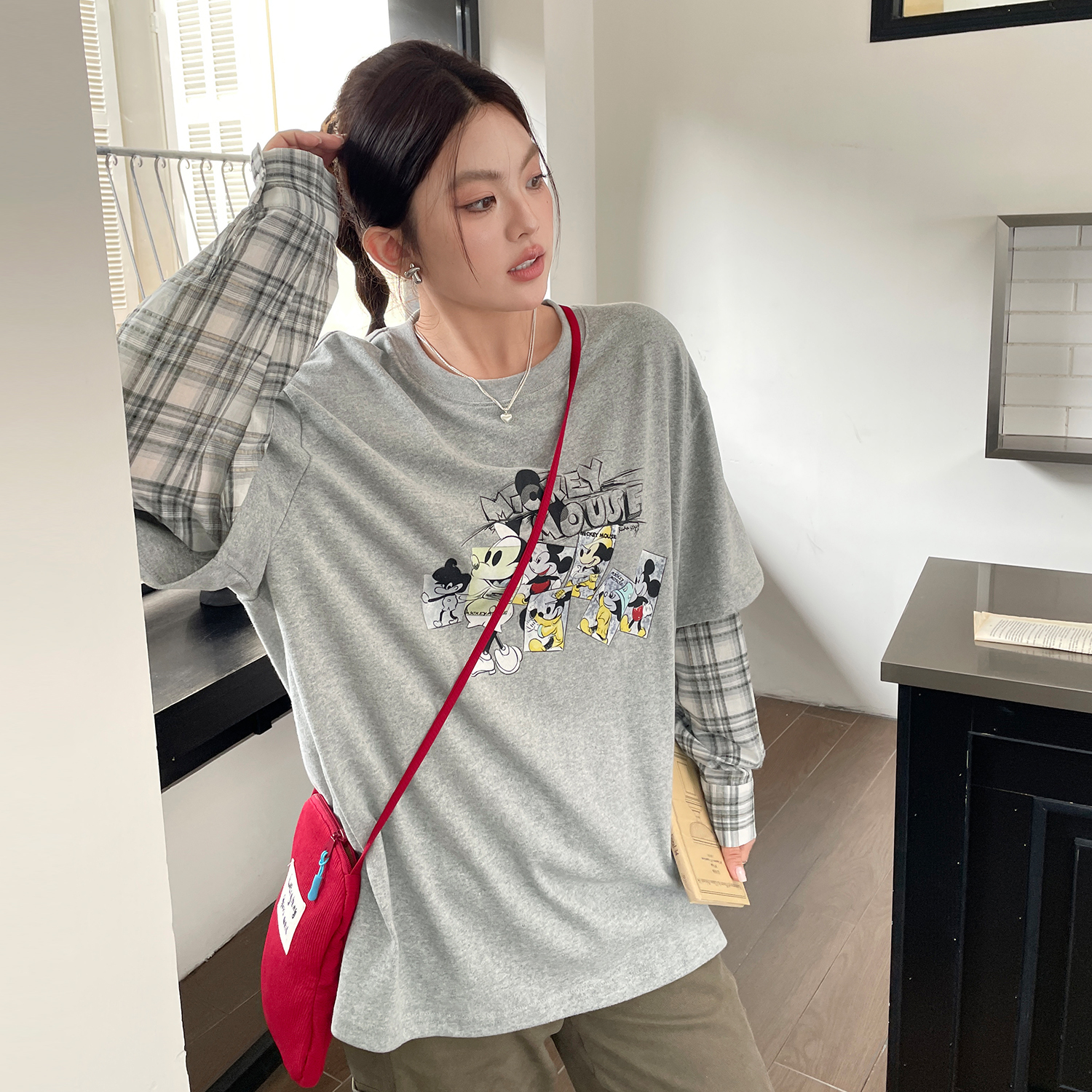 小草宽松定制韩式慵懒chic上衣大码女装设计感假两件格子长袖t恤