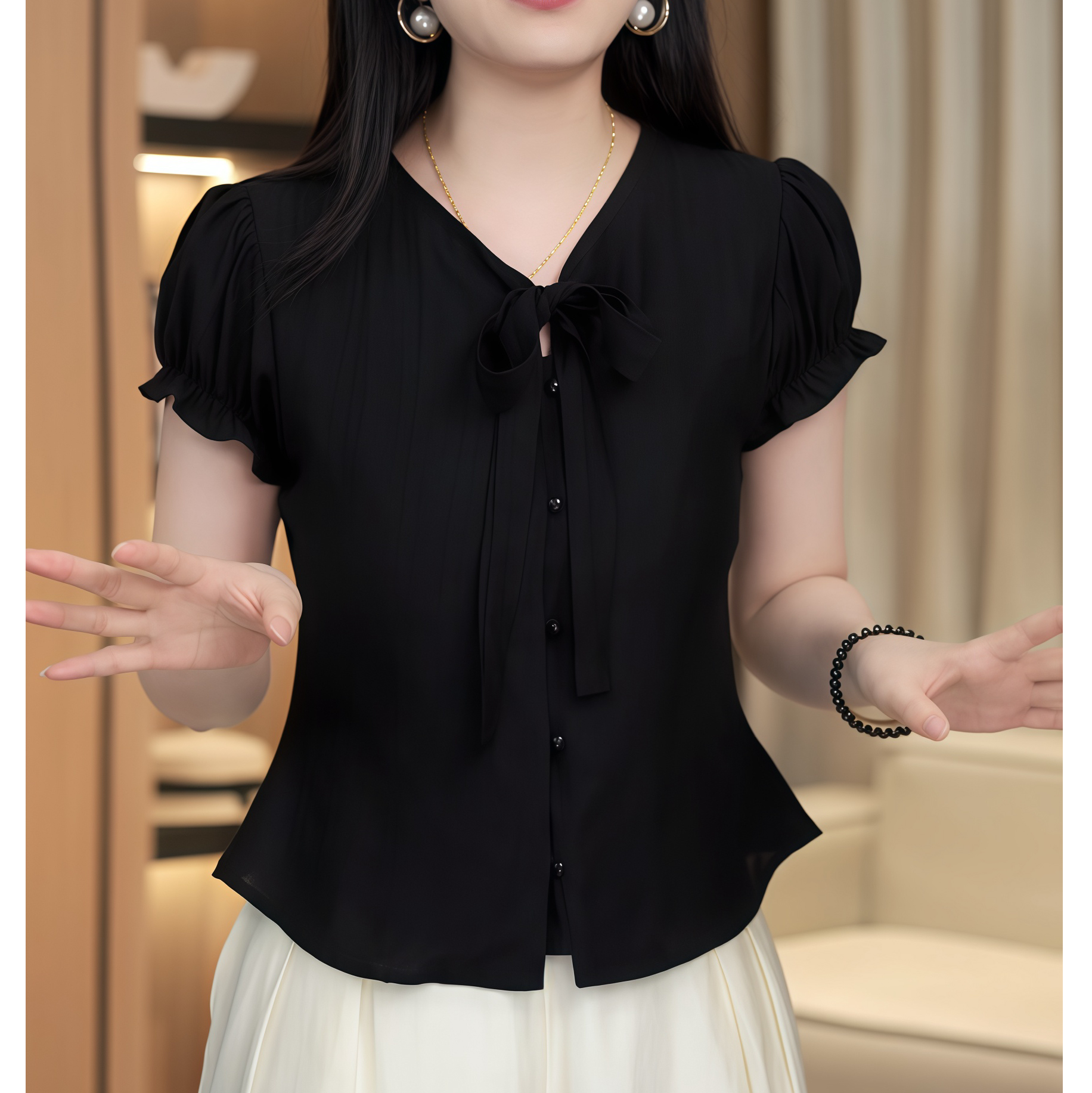 2025夏新款高级感复古黑色泡泡袖V领衬衫女气质显瘦百搭洋气上衣