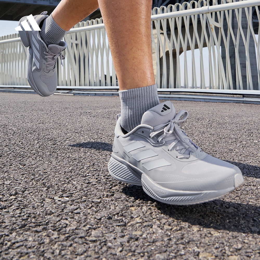 阿迪达斯 马年红品Supernova Eterno随心畅跑体测跑鞋男女 JP9697