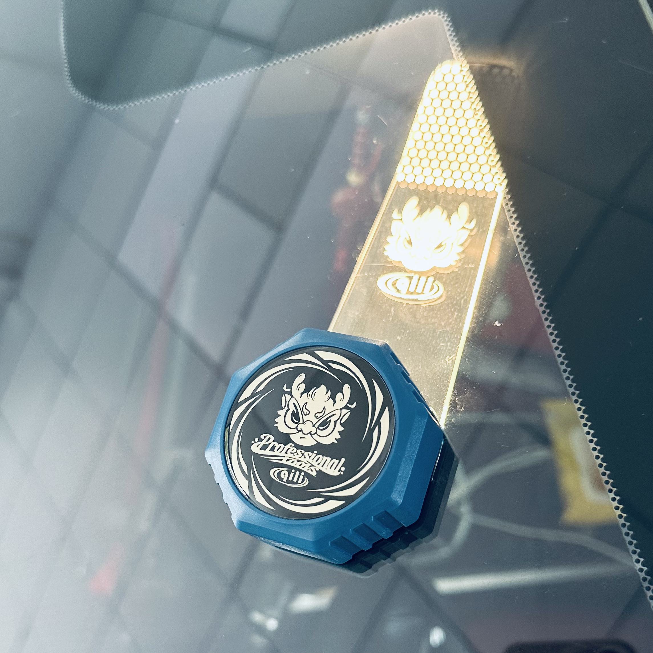 裁膜灯汽车贴膜工具磁吸裁膜灯LED高亮暖光可充电后档专用灯