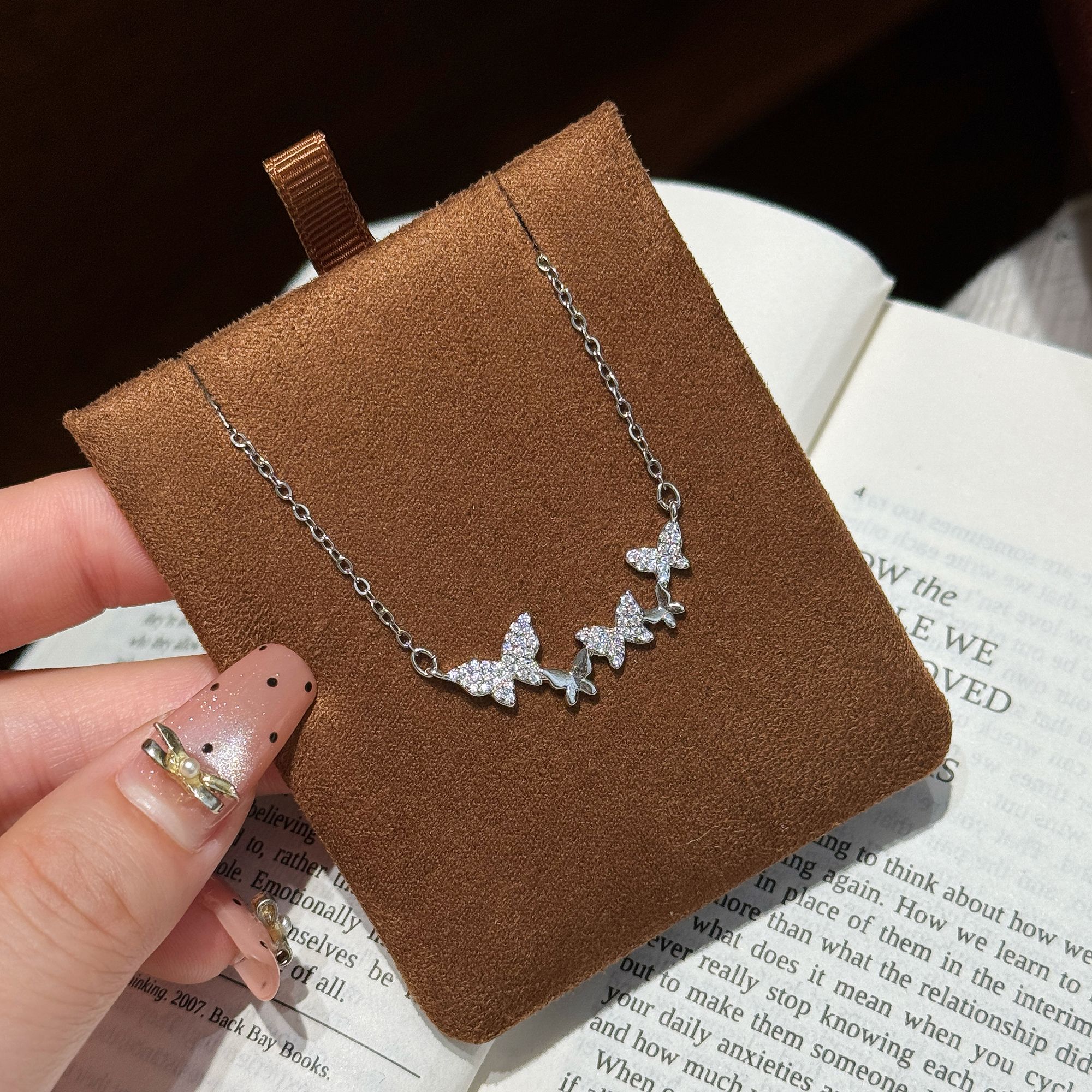 柯柒 钛钢项链 蝴蝶翩翩项链轻奢时尚气质小众设计感甜美锁骨链