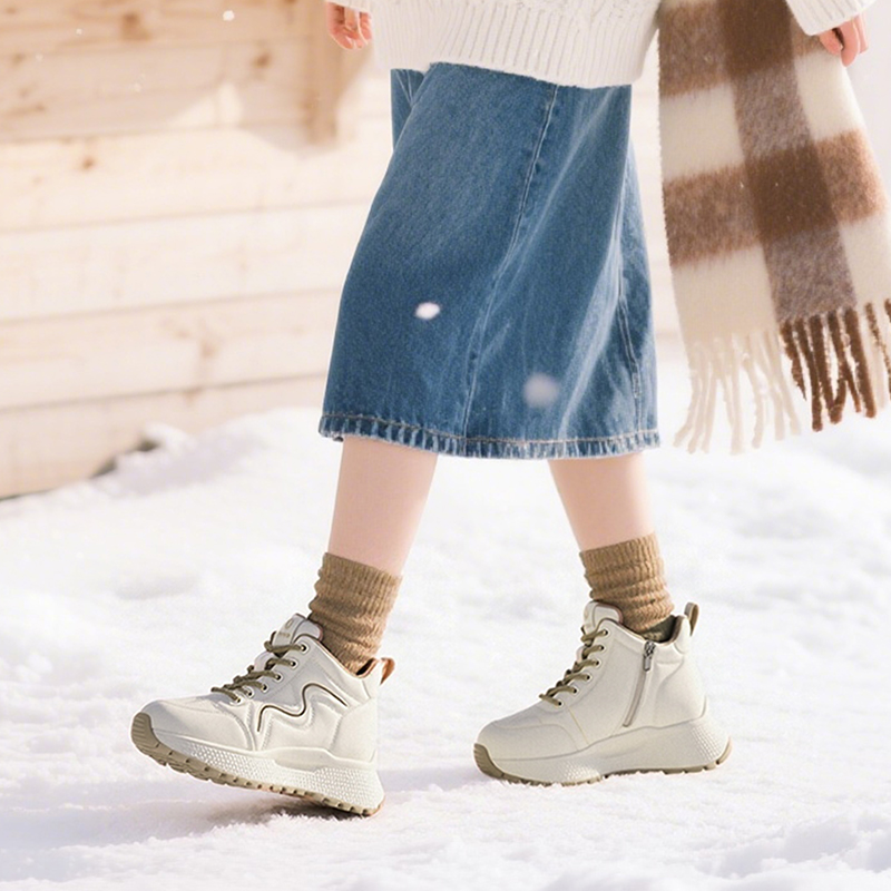 康奈冬季女士新款时尚保暖休闲靴拼色复古韩版高帮鞋15258042