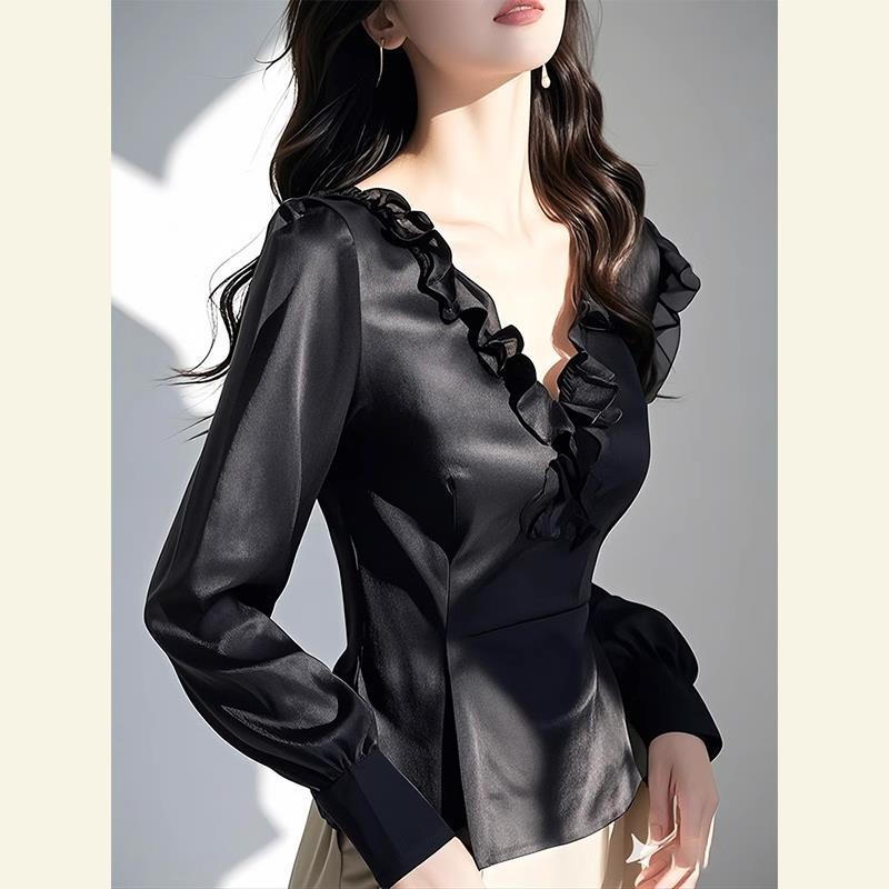2026超火轻奢法式上衣纯欲甜辣黑色v领木耳边醋酸缎面衬衫女春季