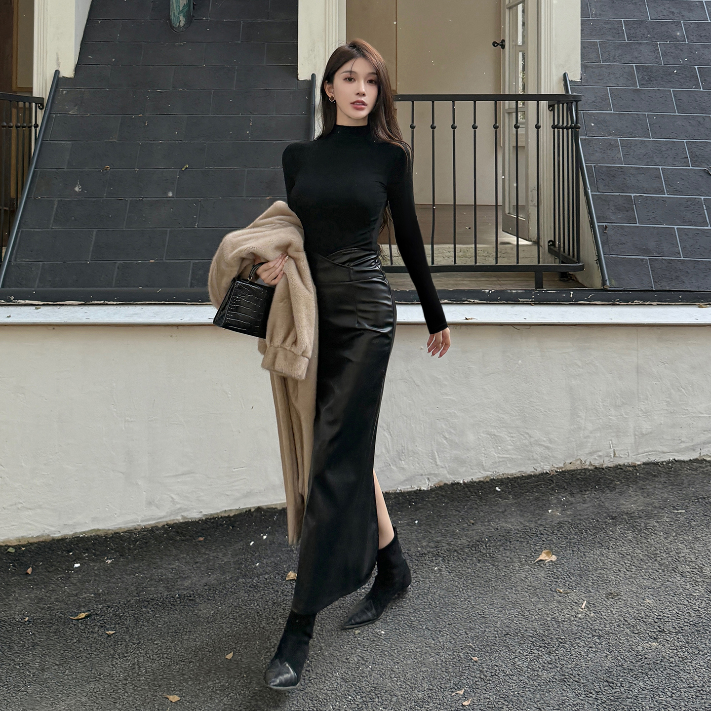 instahot 高级感套装裙子2025秋冬气质御姐磨毛上衣半身裙两件套