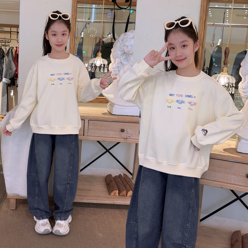 女童春秋季套装2025新款女大童秋季韩系卫衣弯刀牛仔裤休闲两件套