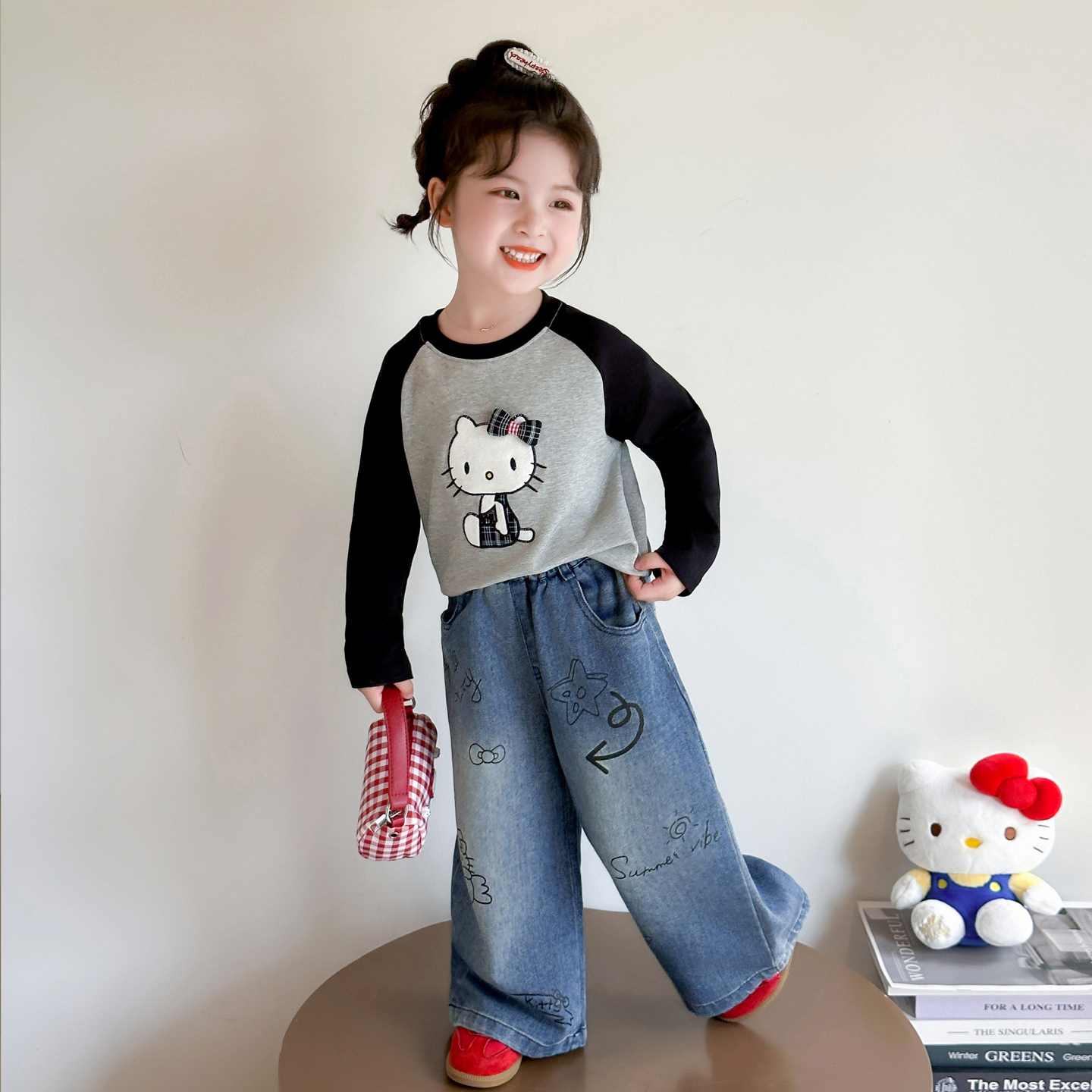 女童可爱猫咪卫衣牛仔阔腿裤春秋新款洋气时髦刺绣女宝休闲两件套
