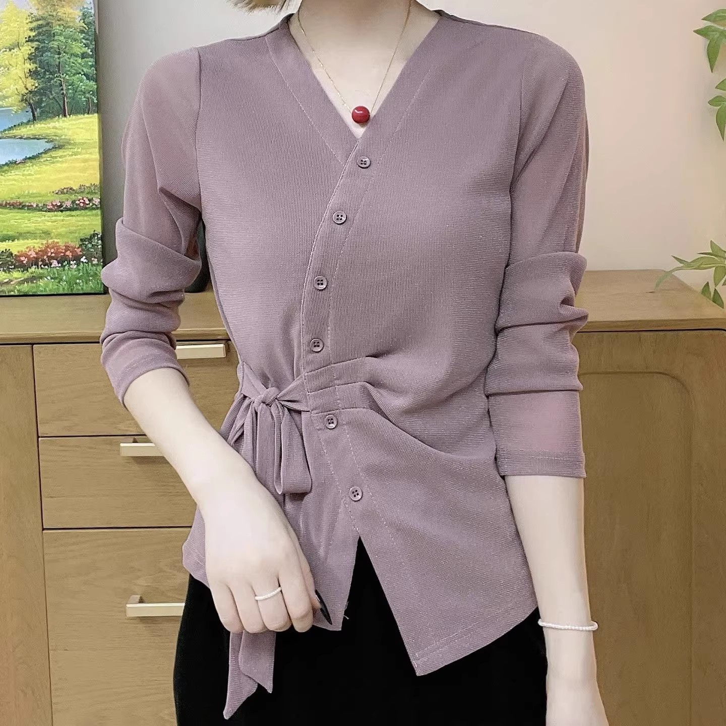 秋季纯色弹力网纱修身光版系带长袖T恤纽扣洋气时尚妈妈装打底衫