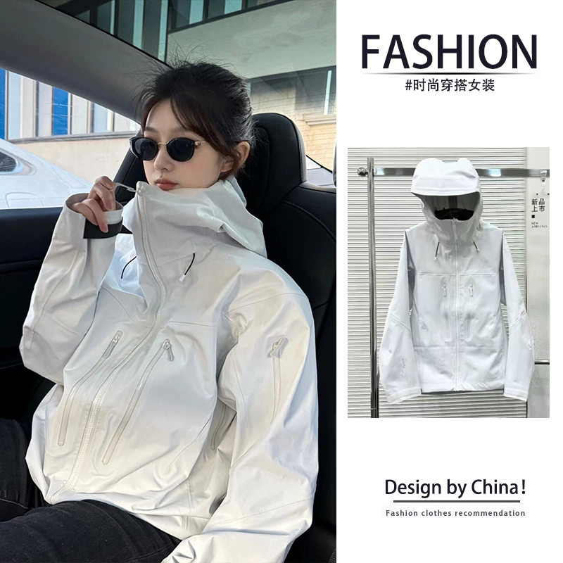 今年流行独特漂亮小个子气质冲锋衣连帽外套女2025早秋季新款爆款