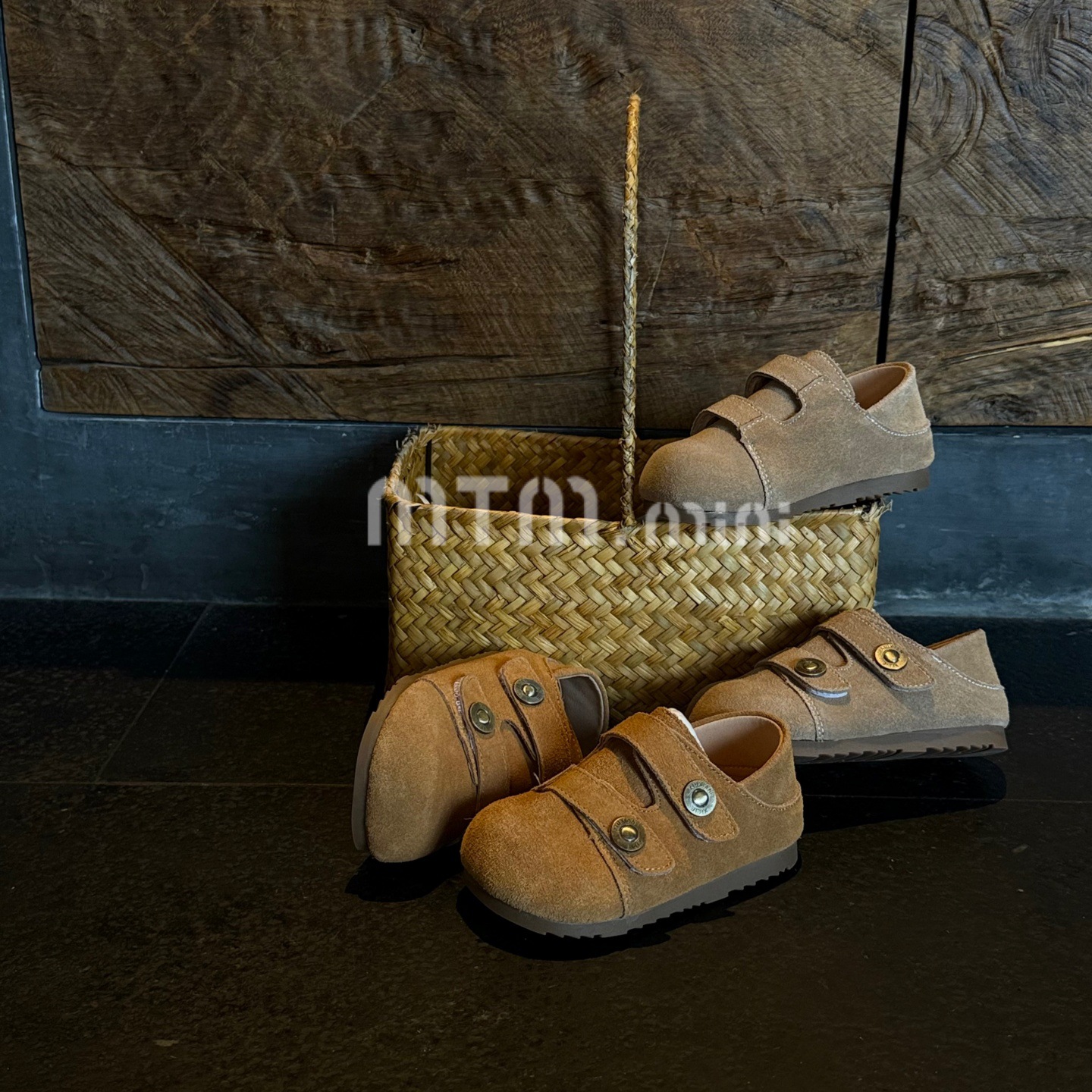 儿童鞋子2025春秋新款女童软底学步鞋女宝宝勃肯鞋真皮男童小皮鞋