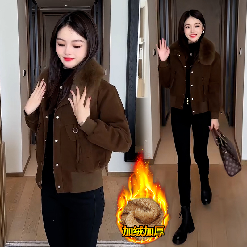 妈妈装加绒加厚短款外套女2025年秋冬季新款洋气质时尚中老年棉服