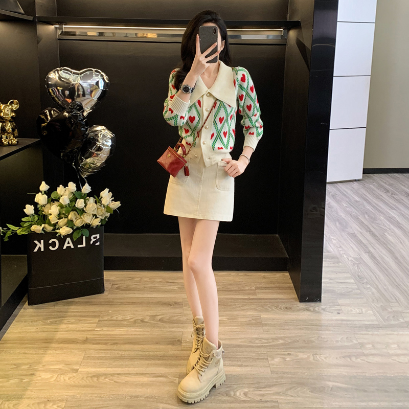 甜美穿搭休闲时尚套装女2025春洋气减龄小香风针织上衣短裙两件套