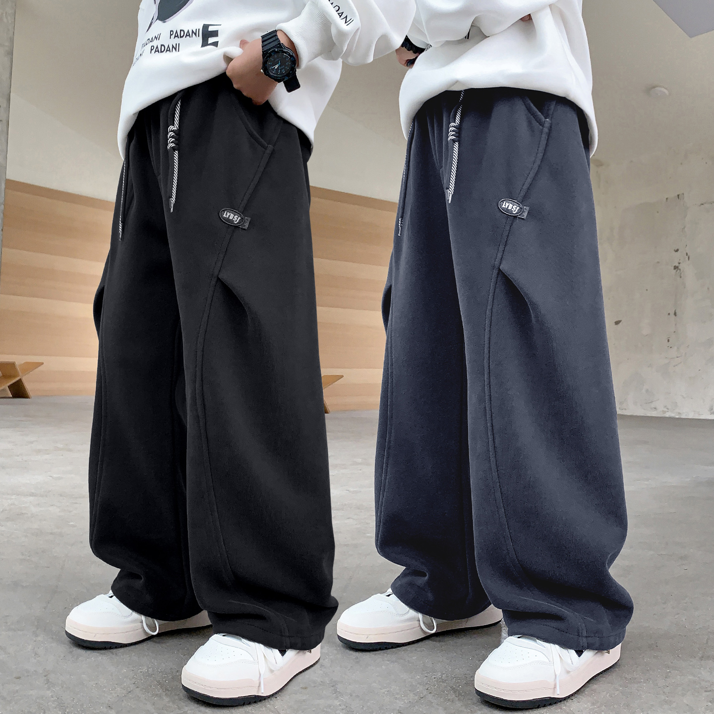 男童秋装韩版洋气直筒运动裤2025新款儿童春秋休闲裤子大童时髦潮