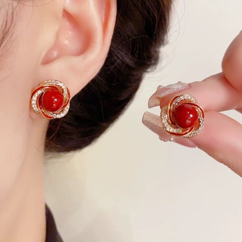 铜合金耳饰 1020法式复古珠珠耳钉百搭高级轻奢款新年红色气质