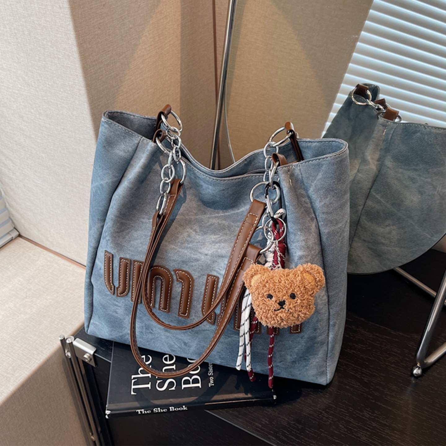 大容量牛仔布包女秋冬百搭2025新款休闲单肩包质感上课通勤托特包