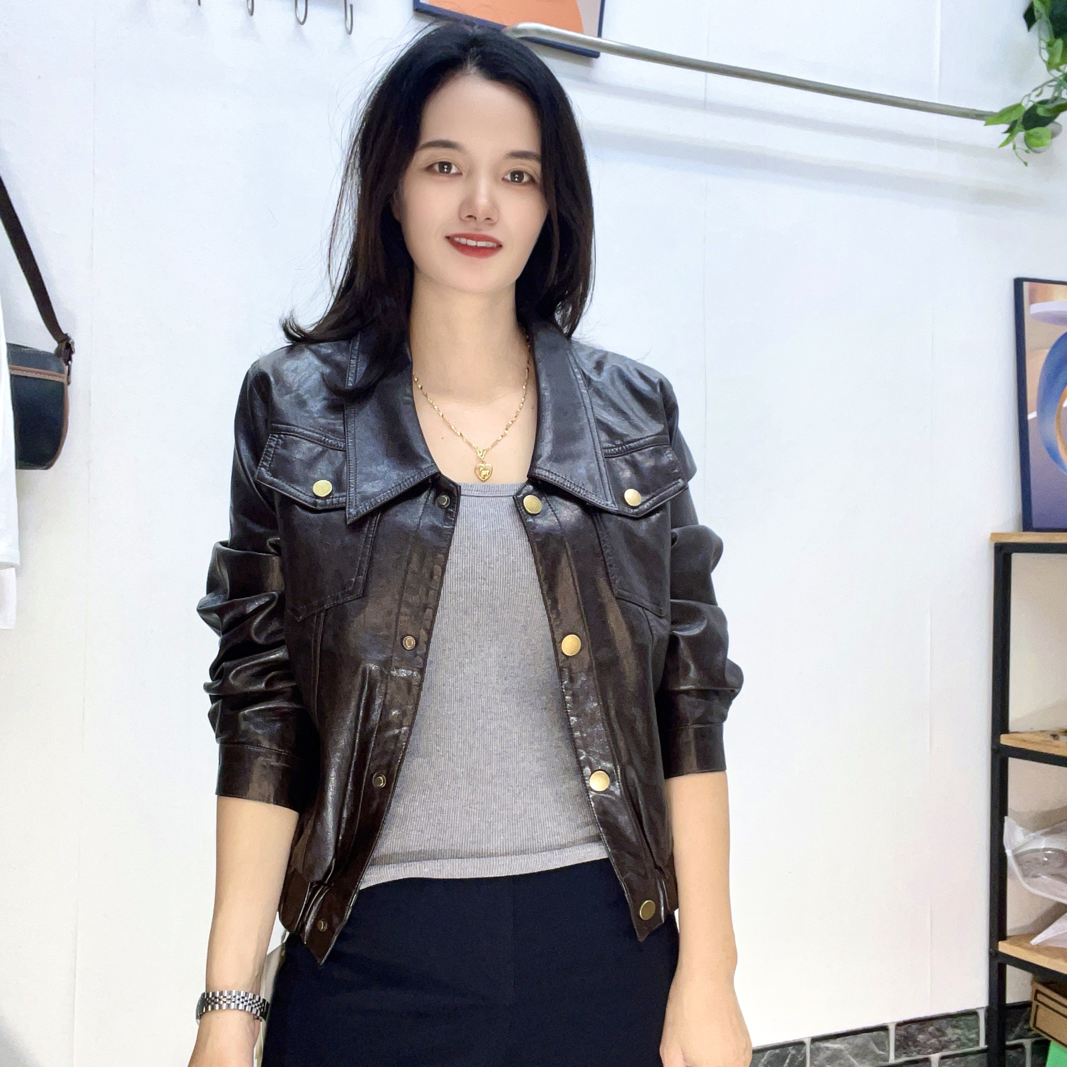 秋冬新款皮短外套2511