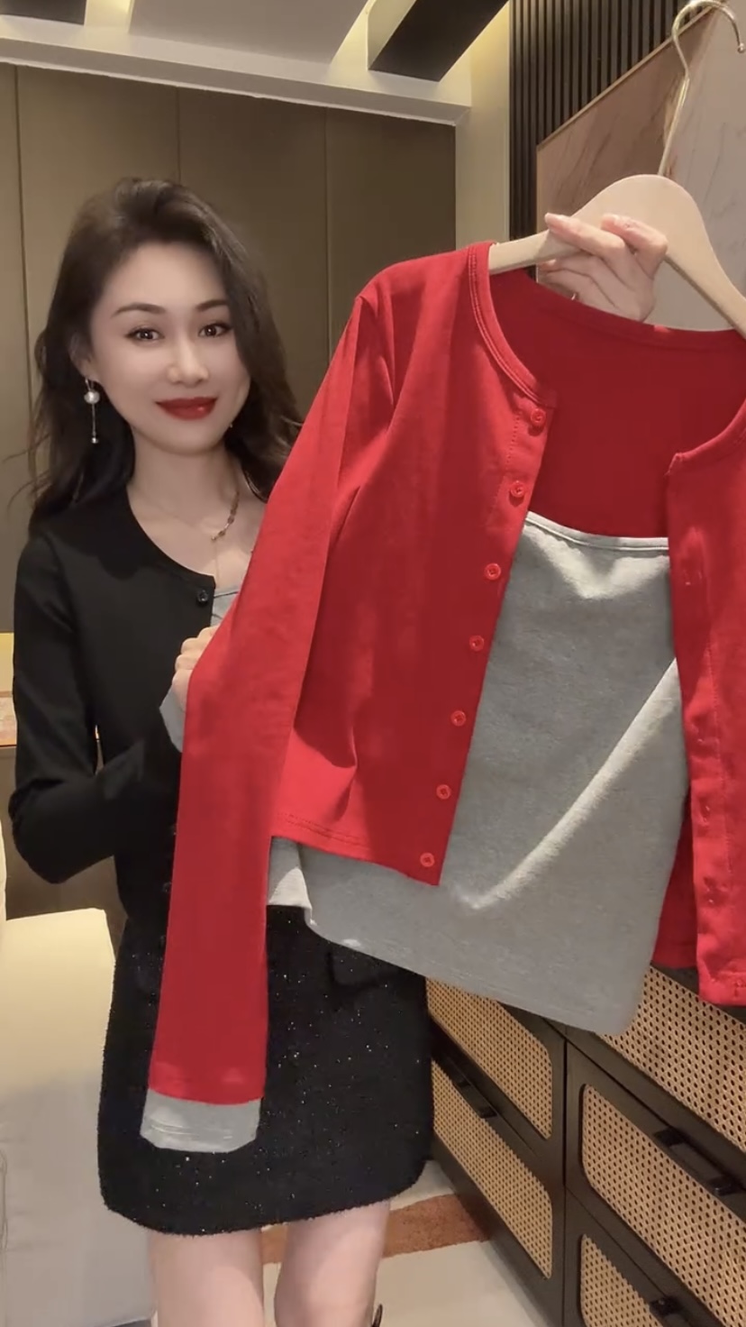 长袖拼色女拼接新潮风修身型T恤休闲短款打底针织ins时尚