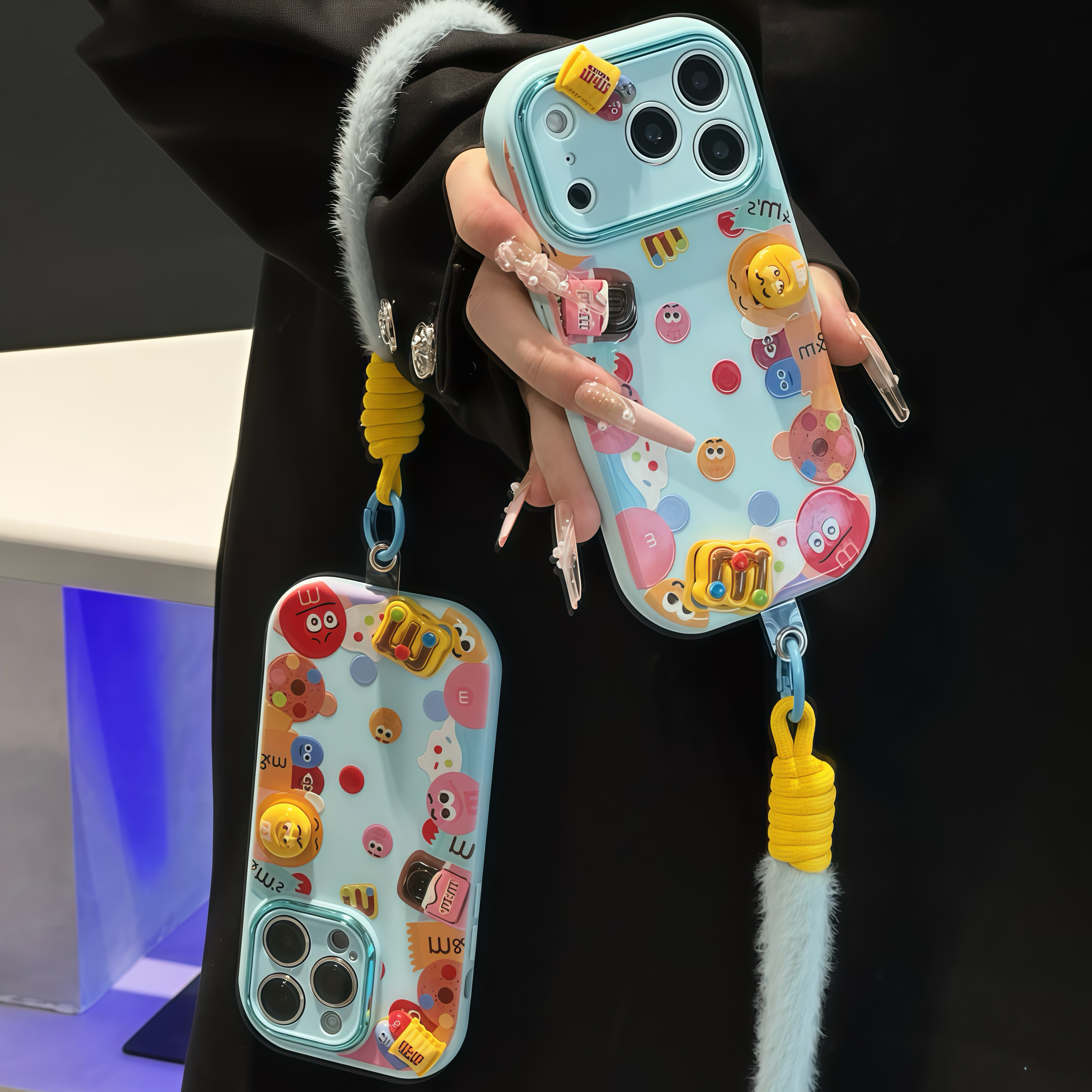 立体M豆贴件挂绳适用苹果17手机壳iphone16小米14vivoppo华为P70