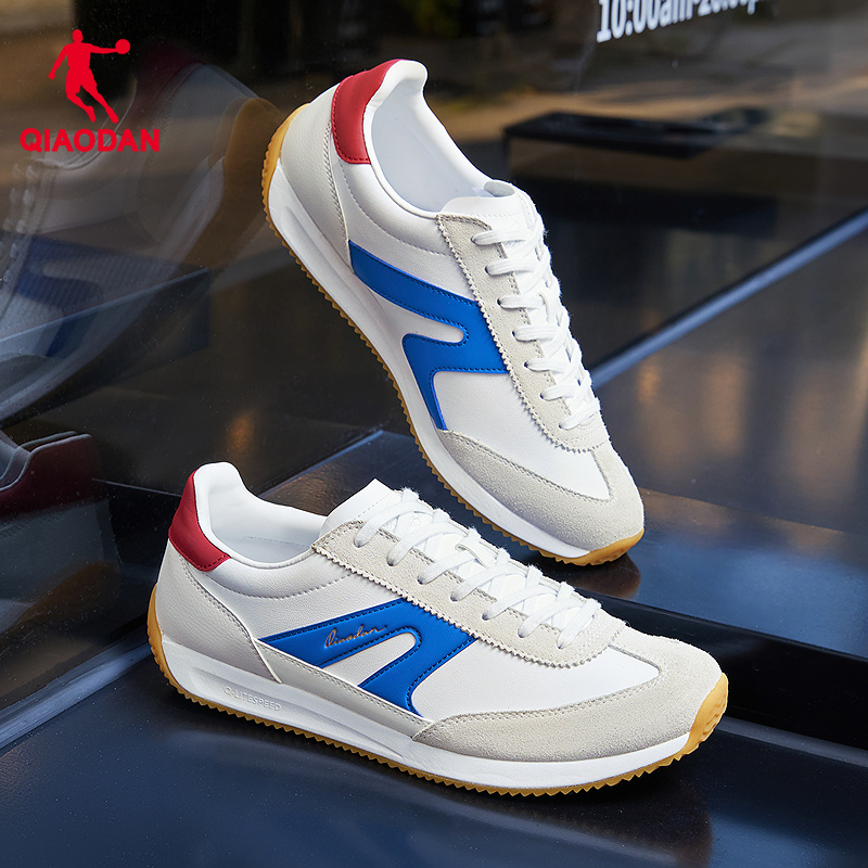 林川1.0乔丹休闲鞋2025秋季新款低帮阿甘鞋青少年学生运动鞋男鞋