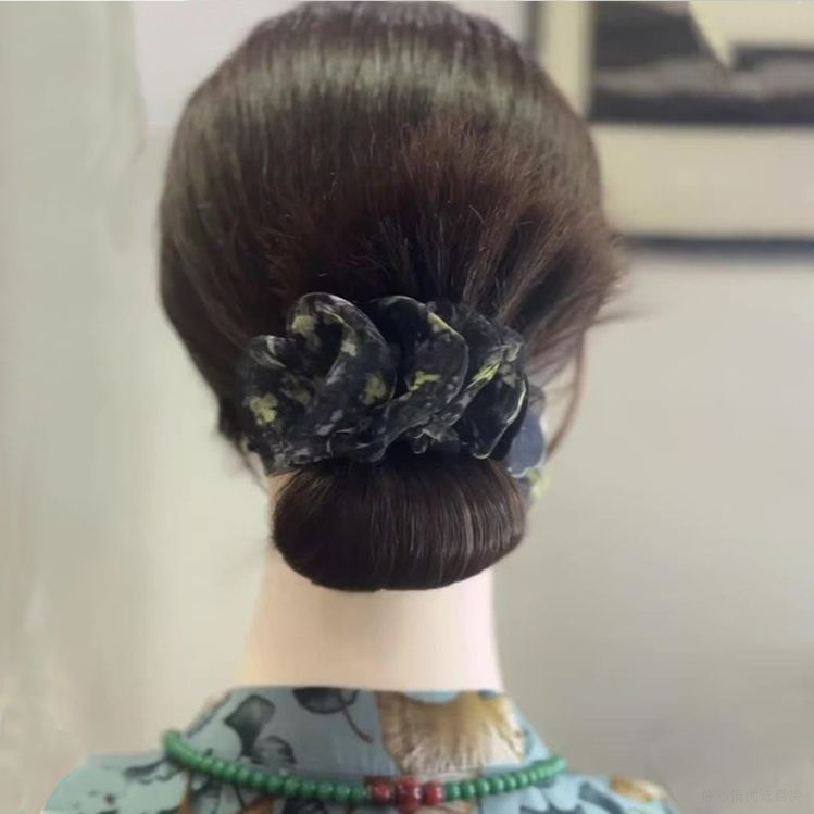 云朵泡泡褶皱碎花丸子头抓夹发饰2025新款高级感后脑勺简约发夹女