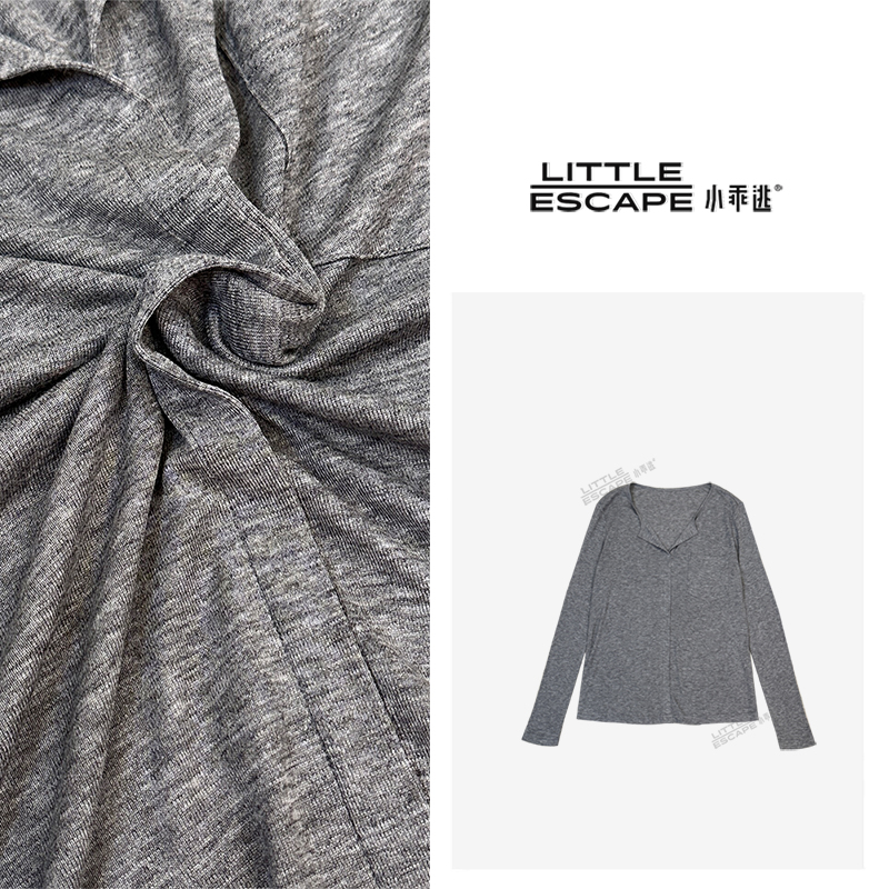 小乖逃【小乖逃】意难平 单口袋 黑灰色T恤 净色 C091