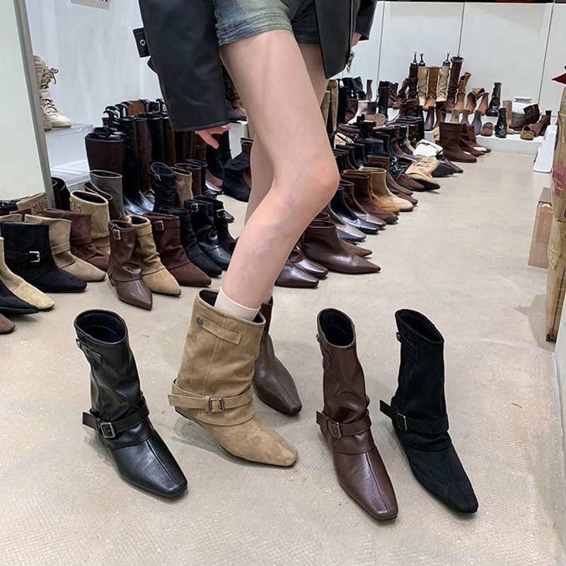 复古绒面卡其色短筒靴女靴子法式靴秋季小众设计西部堆堆靴骑士靴