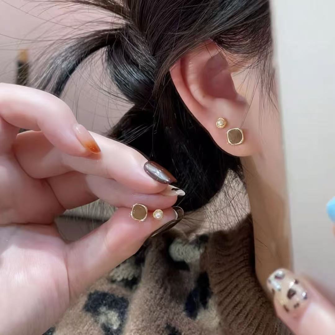 925银针咖色方形珠珠四件套耳钉2026新款爆款高级感简约百搭耳饰